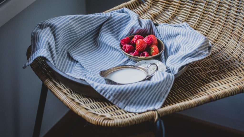 Beautiful vintage strawberry wallpaper for laptop