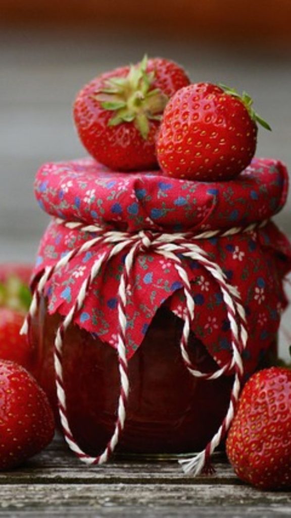 Strawberries on strawberry jam jar strawberry phone wallpaper