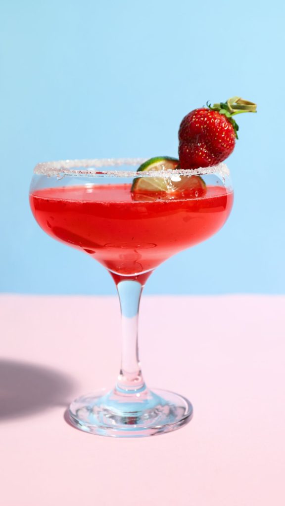 Strawberry flavoured cocktail with strawberry and lime strawberry phone wallpaper