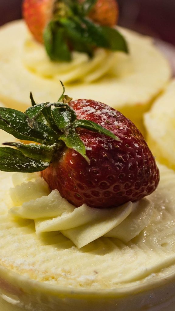 Cream tart with strawberry strawberry shortcake wallpaper