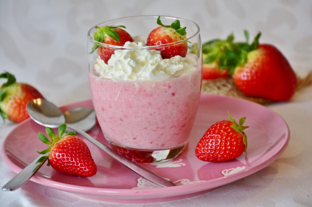 Pink Strawberry wallpaper laptop