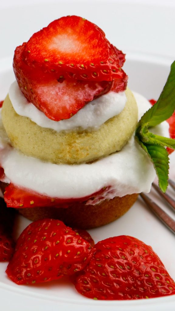 Shortcake with strawberries and mint leaves with white background strawberry shortcake wallpaper