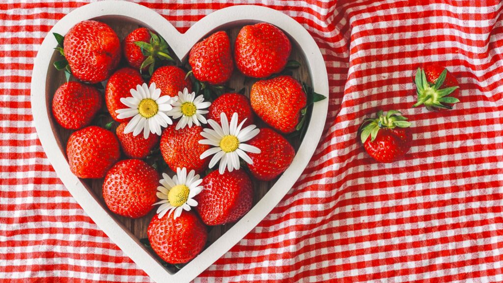 Strawberry Background Wallpaper for iPhone