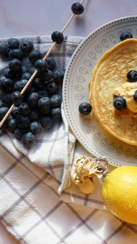 Breakfast vibes blueberry wallpaper