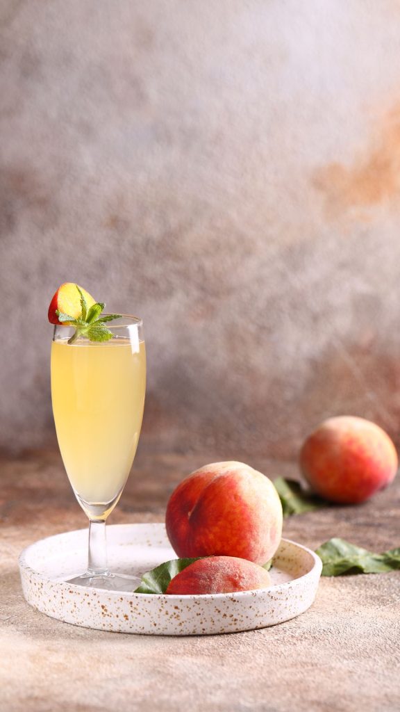 Cocktail peach wallpaper