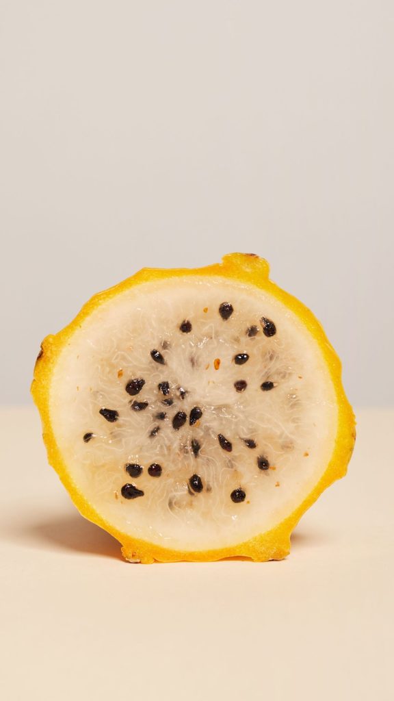 Delicate yellow dragon fruit wallpaper