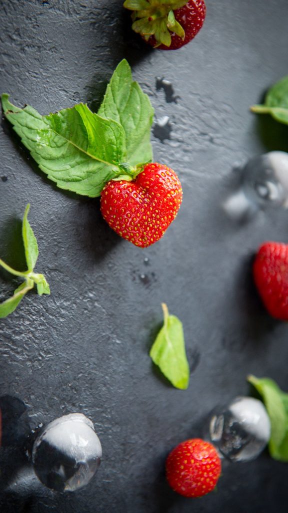 Heart strawberry beautiful strawberry wallpapers