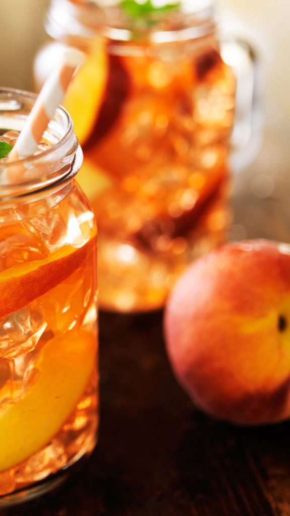 Orange bear peach wallpaper