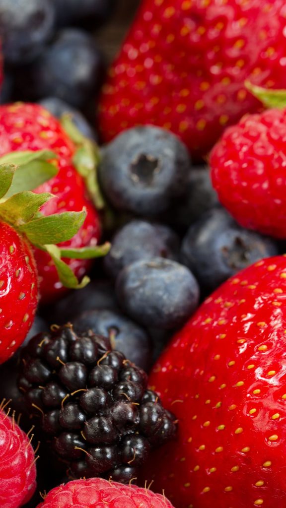 Strawberry and blueberry wallpaper