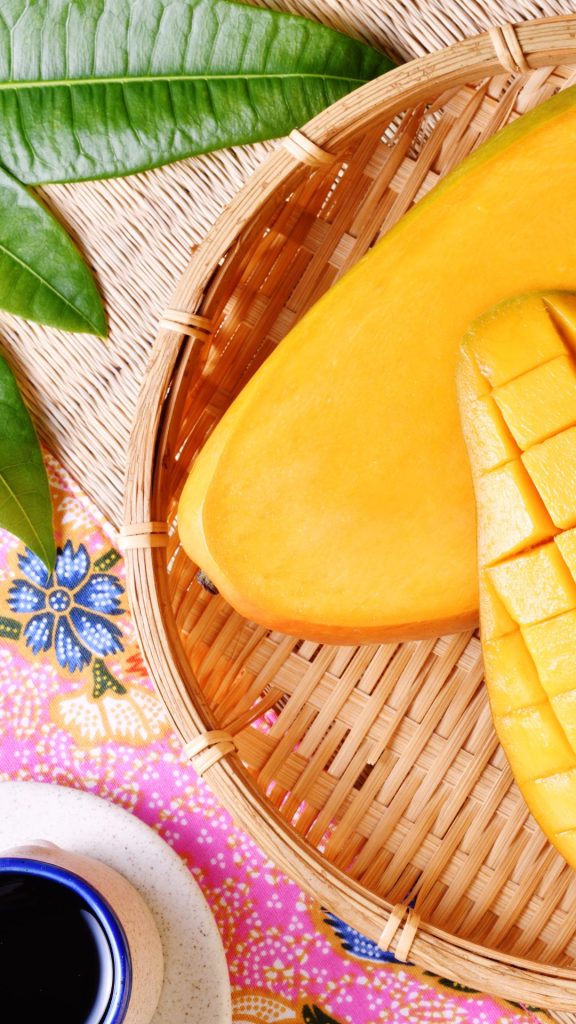 Vintage mango wallpaper