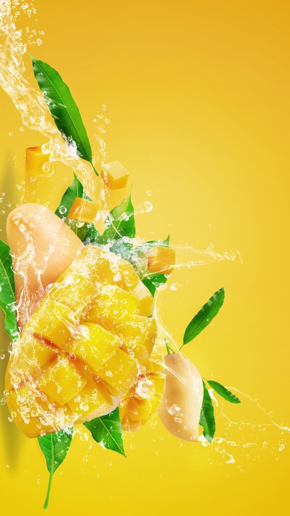 Watery fresh mango wallpaper