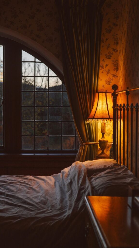 lamp vintage iphone wallpaper