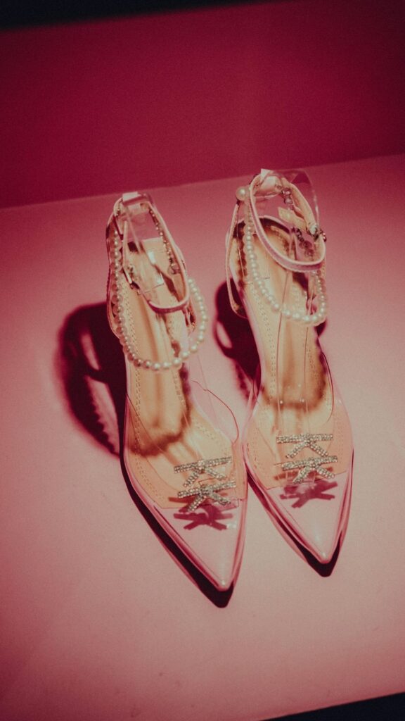 pink heels vintage iphone wallpaper