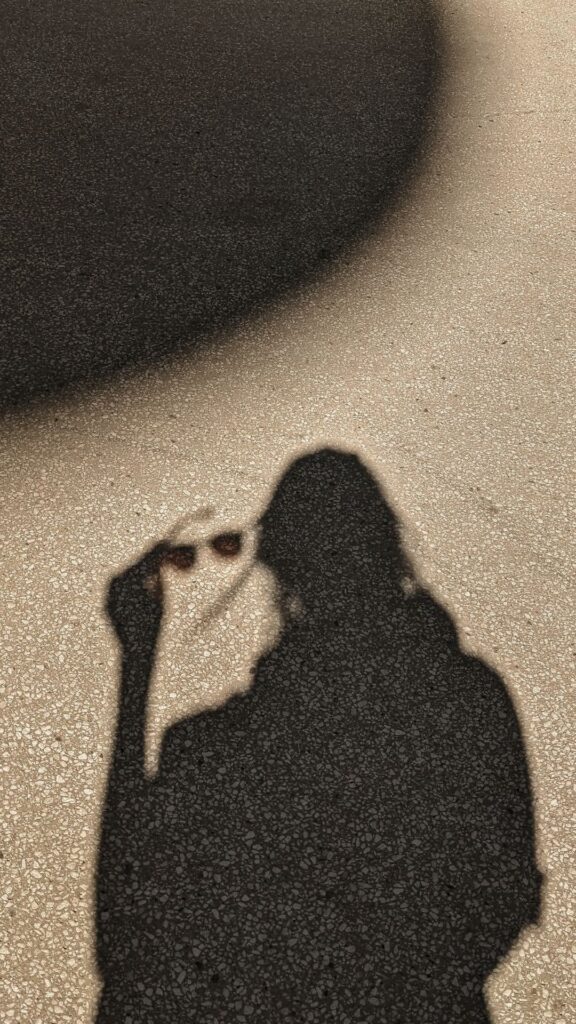 girl vintage iphone wallpaper