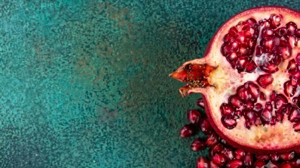 Vibrant red fruit wallpaper in HD